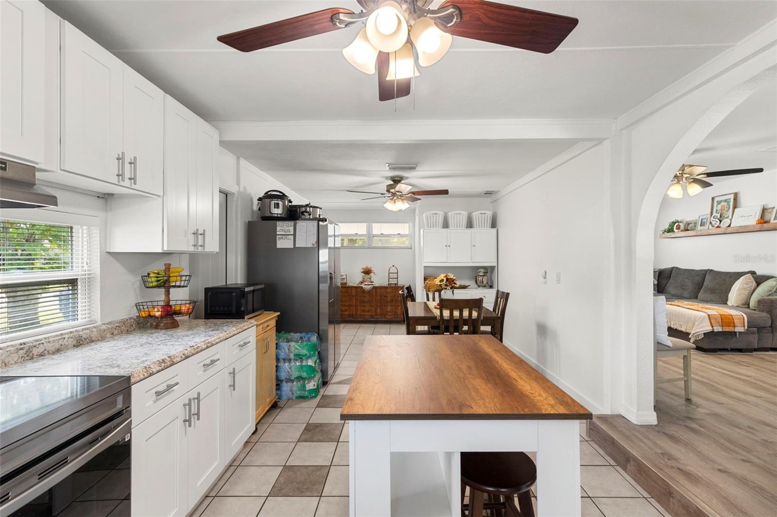 MEADOW LAWN 1ST ADD - Residential