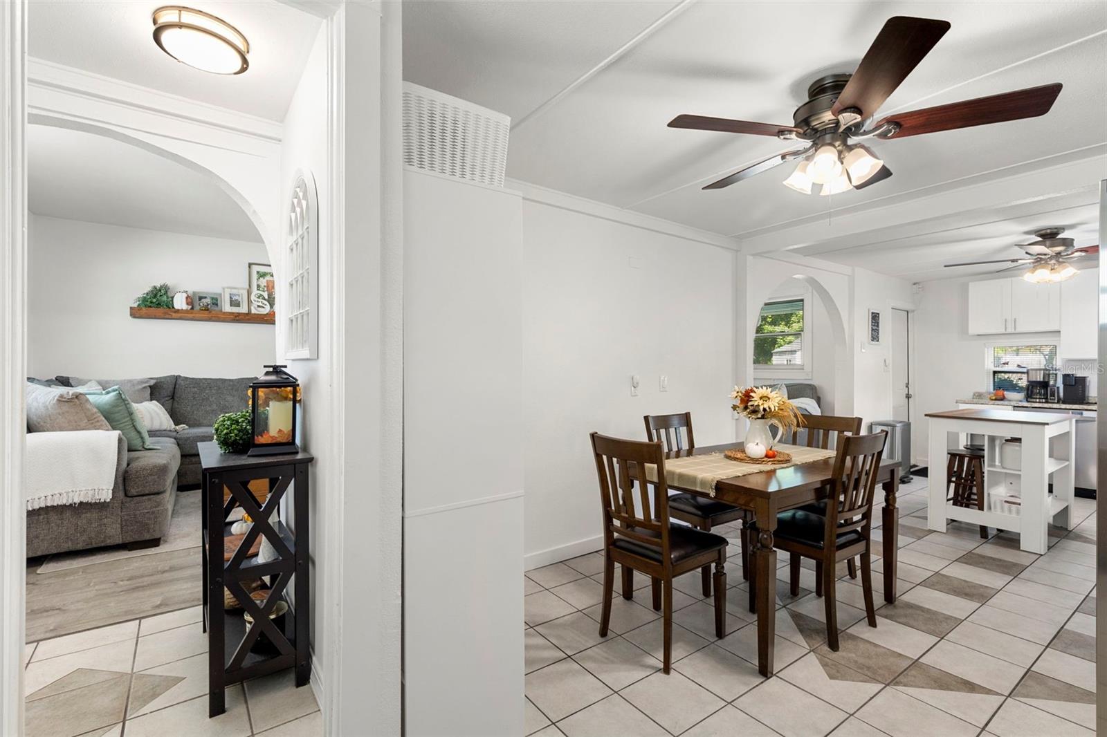 MEADOW LAWN 1ST ADD - Residential