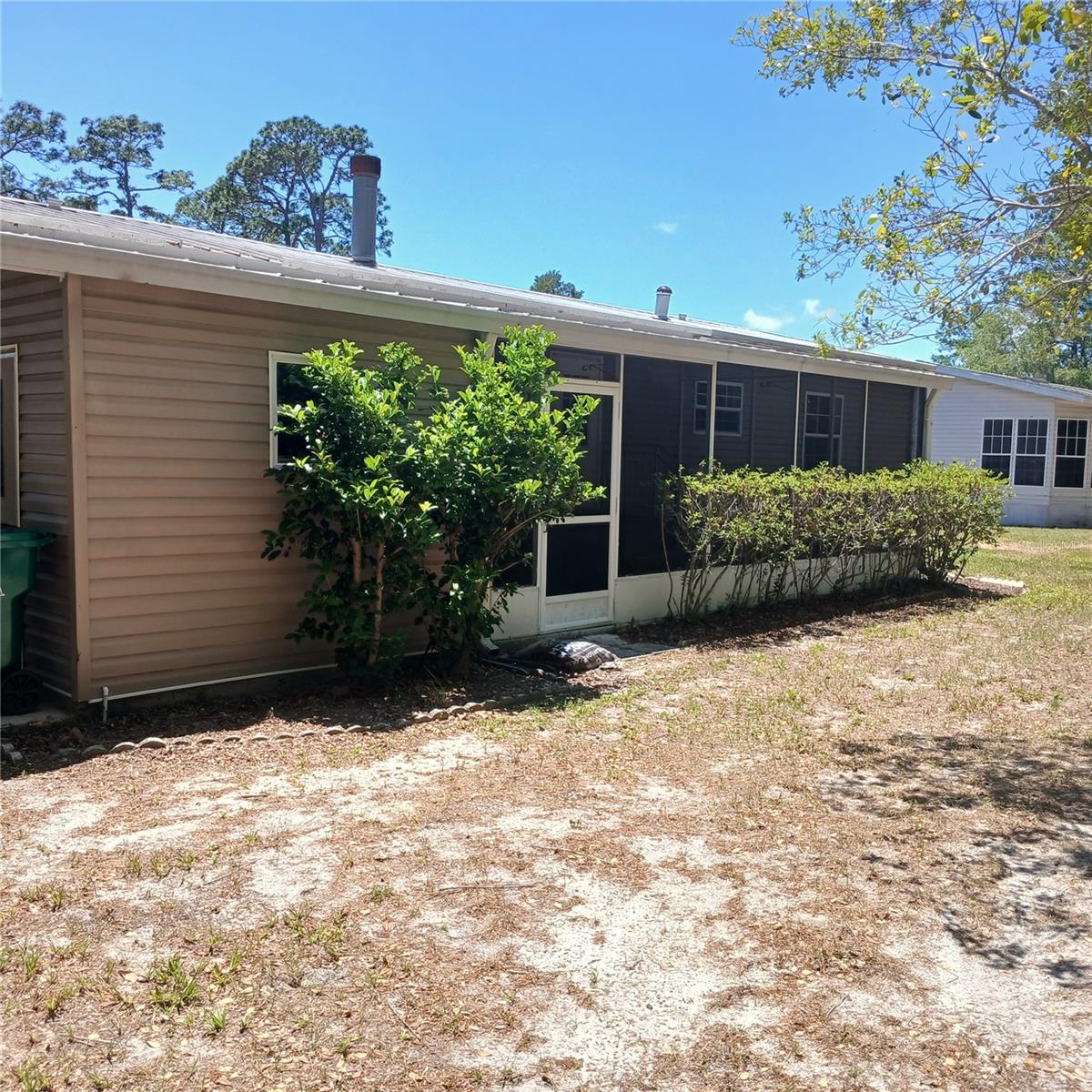 CRYSTAL POINTE UNIT 01 - Residential