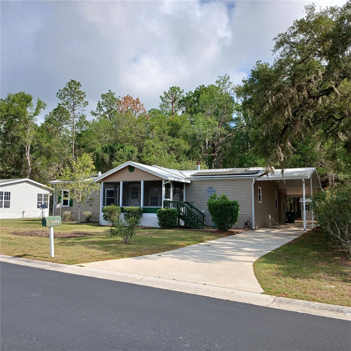 CRYSTAL POINTE UNIT 01 - Residential