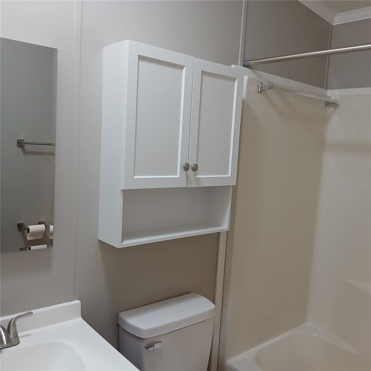 CRYSTAL POINTE UNIT 01 - Residential