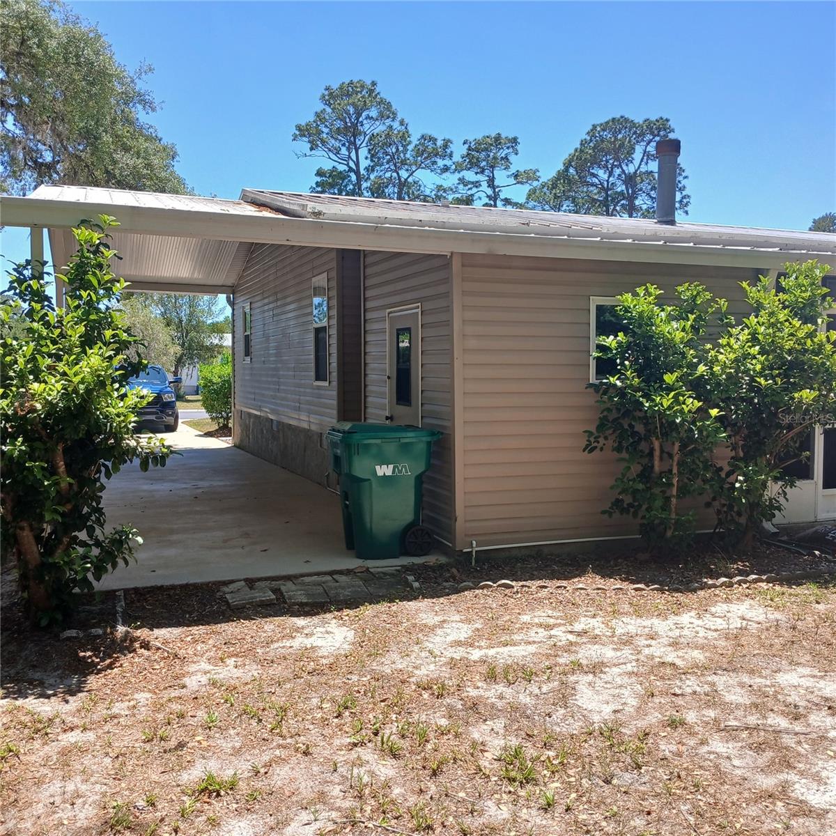 CRYSTAL POINTE UNIT 01 - Residential