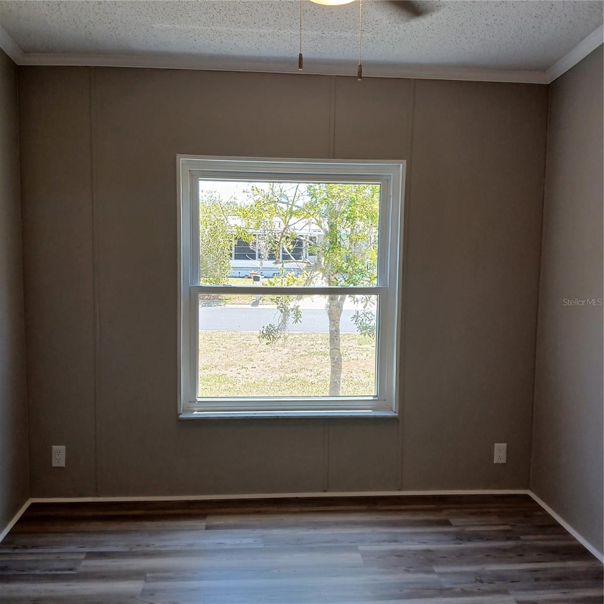 CRYSTAL POINTE UNIT 01 - Residential