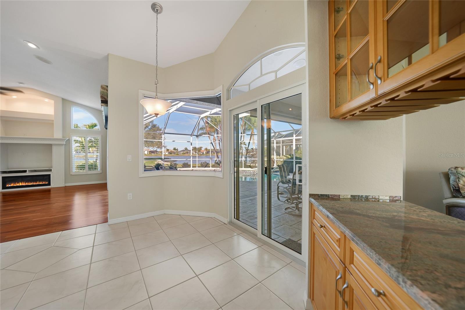 LAKE PEMBROKE FIRST ADD - Residential