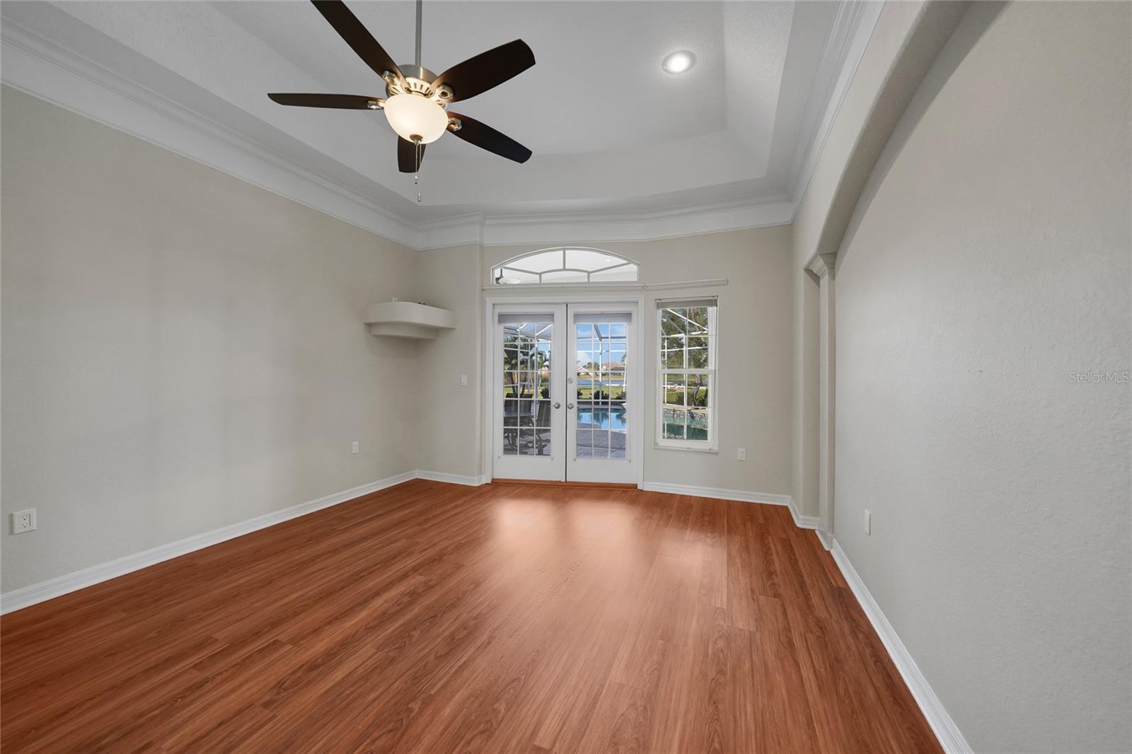 LAKE PEMBROKE FIRST ADD - Residential