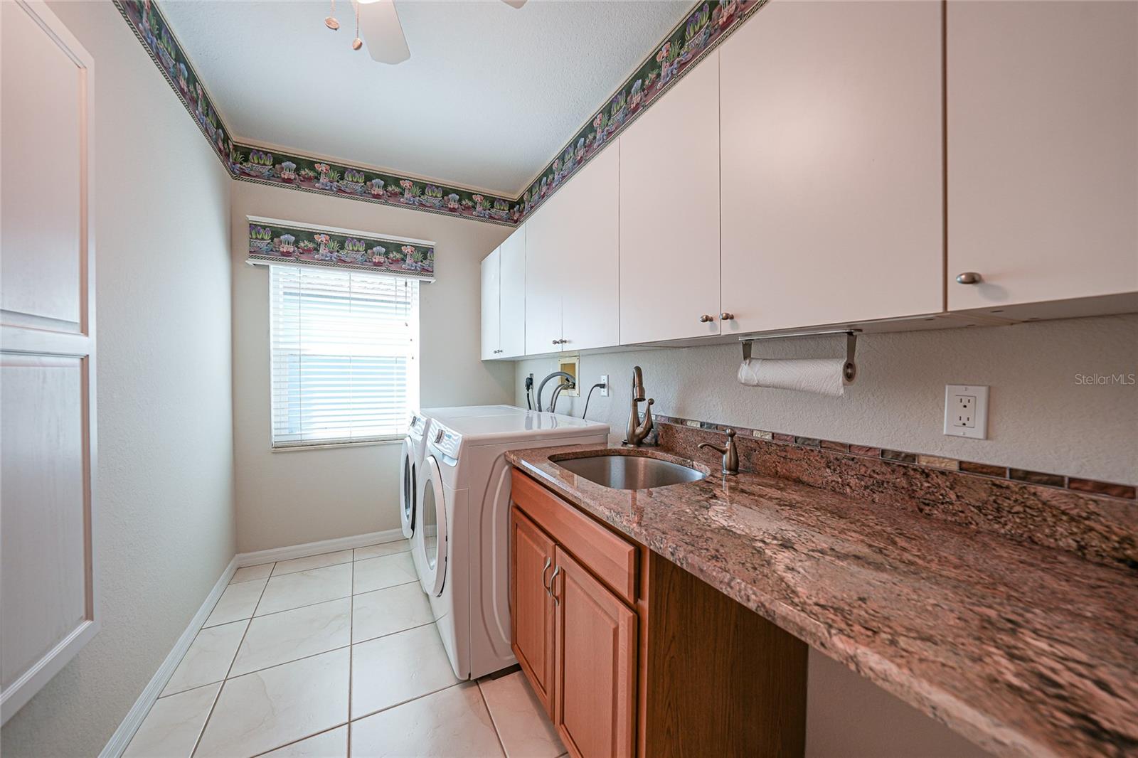 LAKE PEMBROKE FIRST ADD - Residential