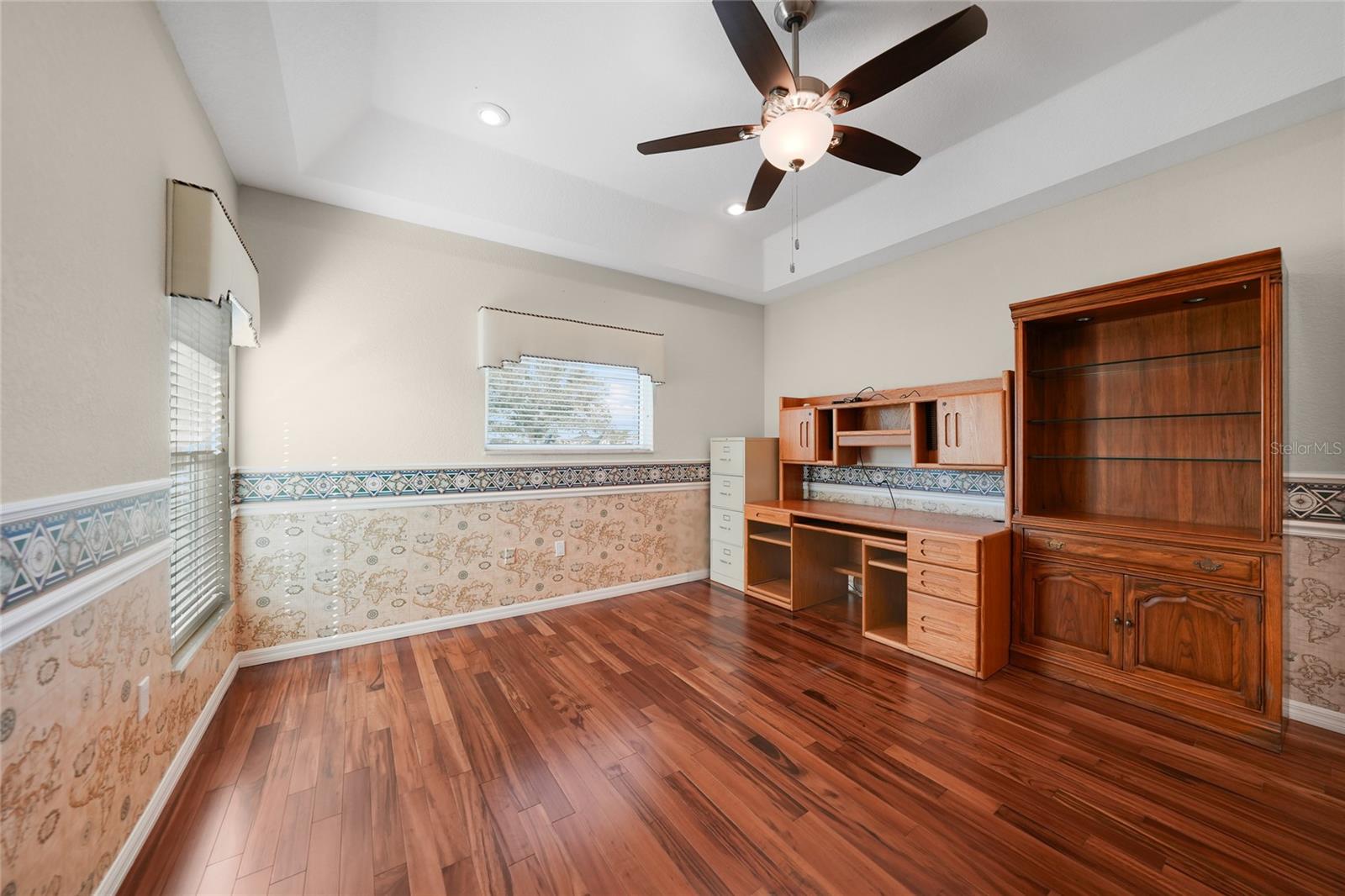 LAKE PEMBROKE FIRST ADD - Residential