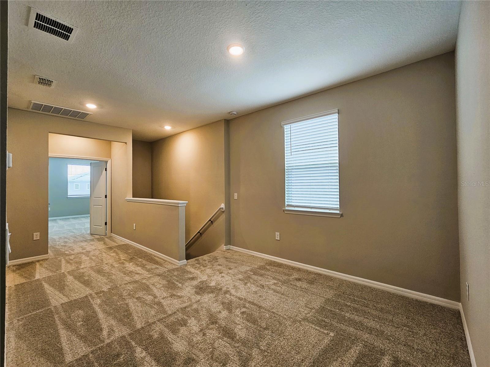 HIGHLAND RDG PH 2 - Residential Lease