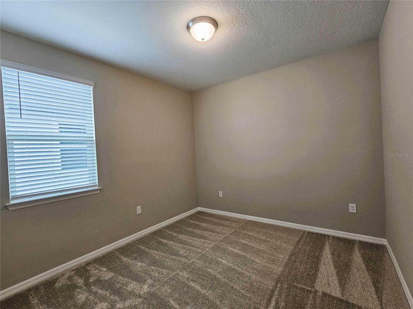 HIGHLAND RDG PH 2 - Residential Lease