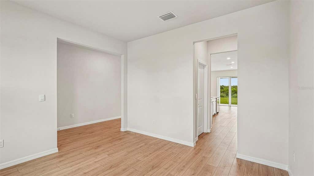 Photo of 10653 Fern Hollow Run, Parrish, FL 34219 (MLS # A4702038)