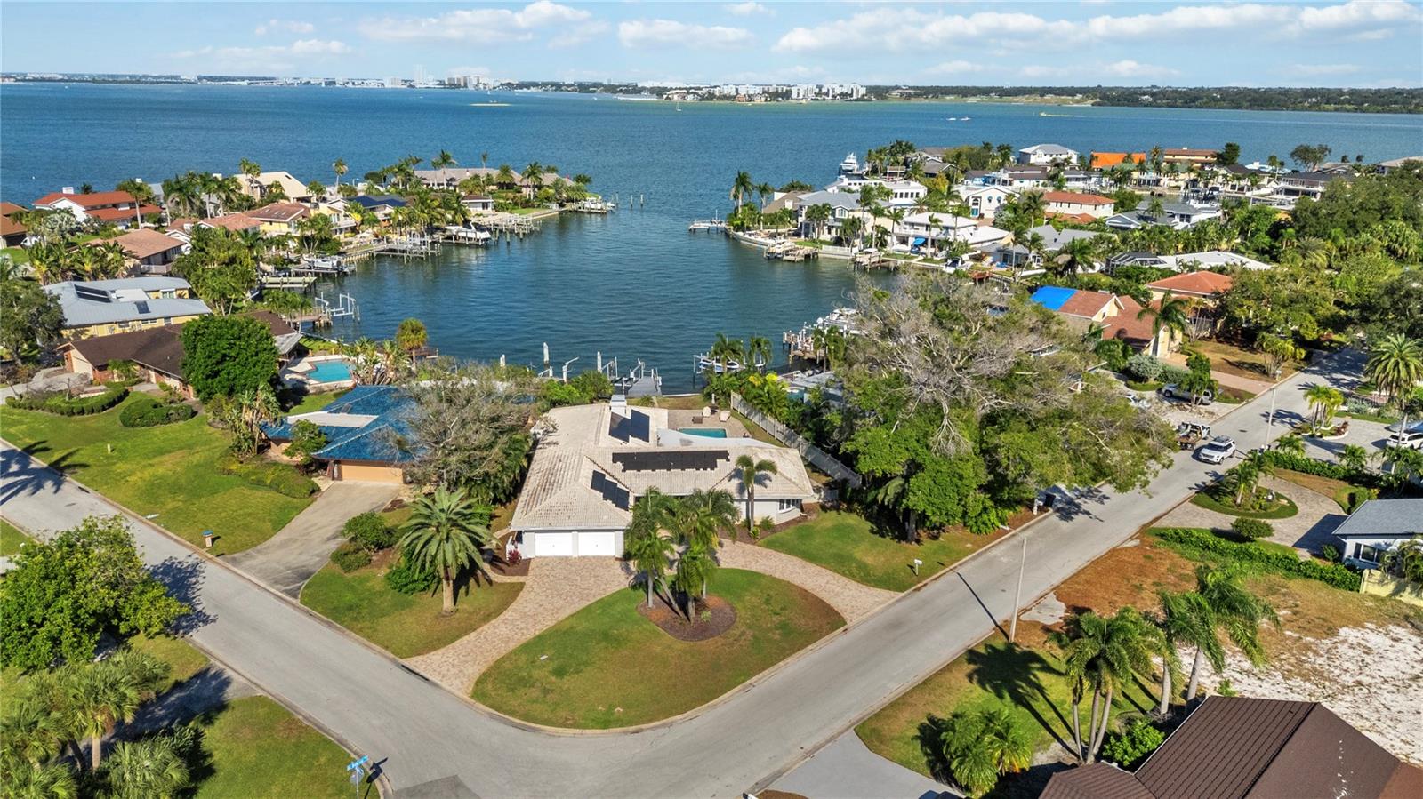 BELLE ISLE - Residential