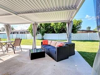 VENICE GARDENS - Residential