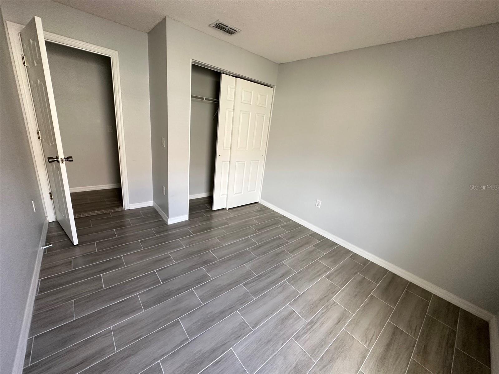 LIBERTY VLG PH 2 - Residential Lease