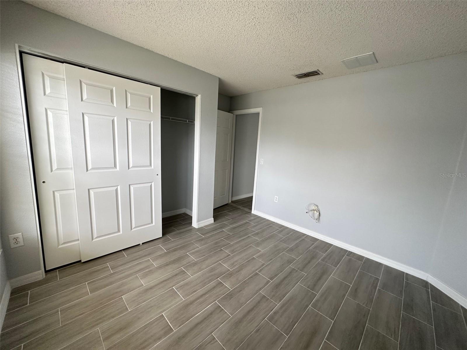 LIBERTY VLG PH 2 - Residential Lease