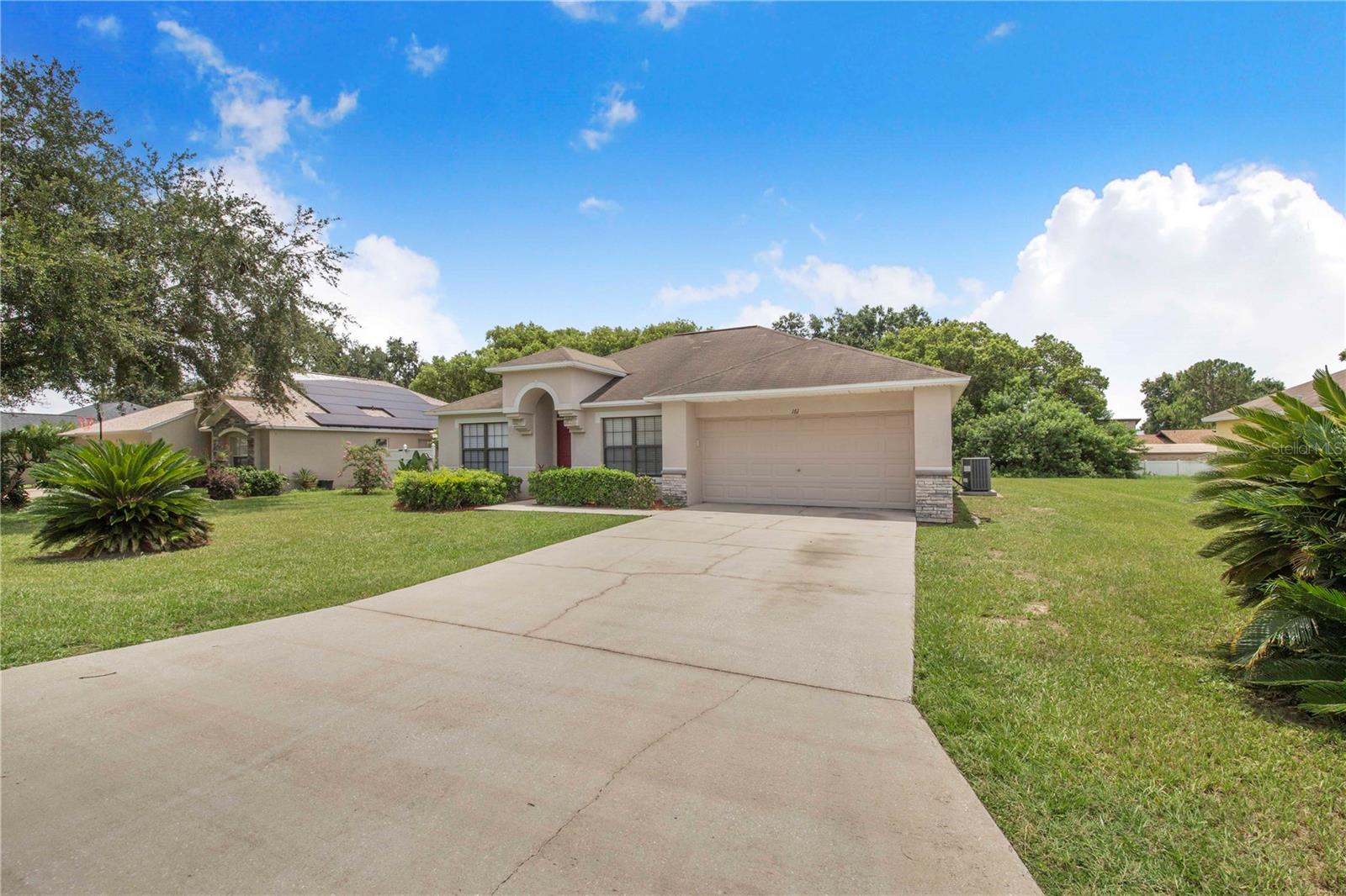 161 OAK CROSSING BOULEVARD