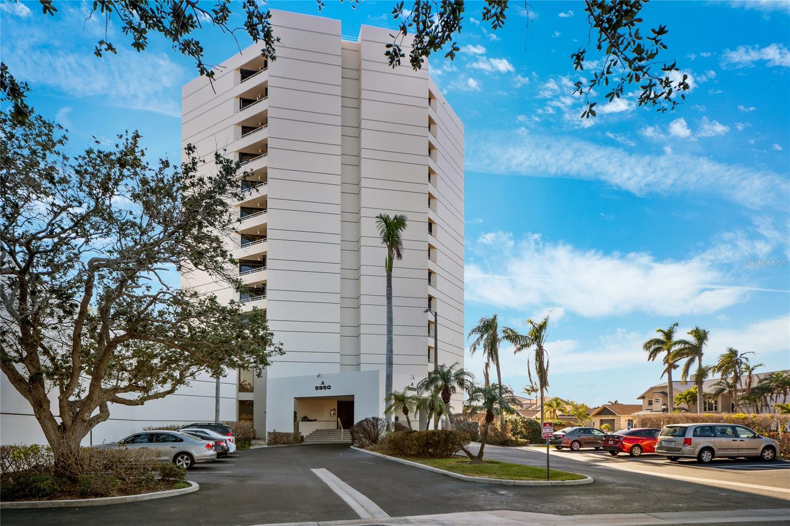 PELICAN BAY YACHT CLUB CONDO BLDG A - Residential