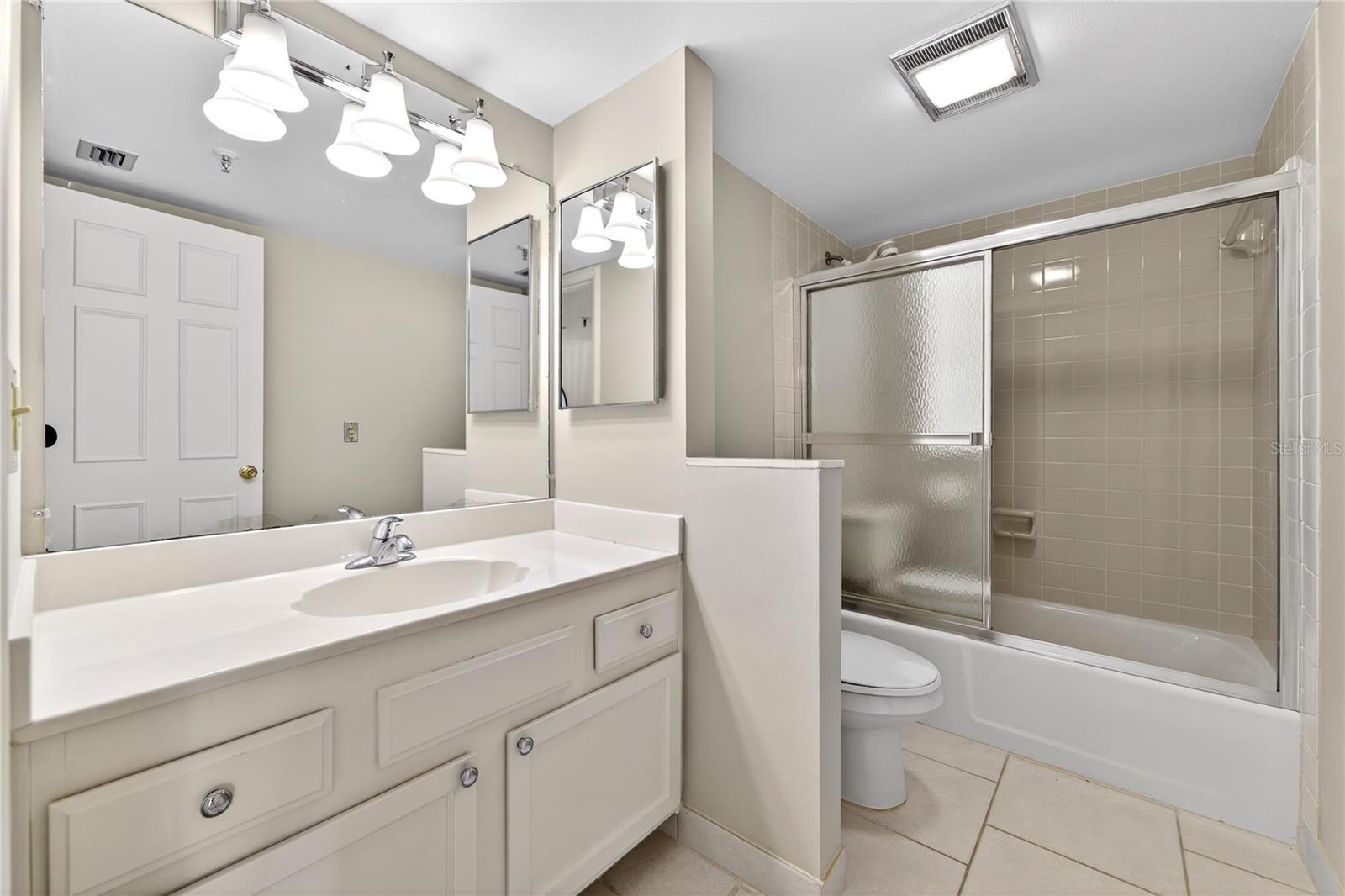 PELICAN BAY YACHT CLUB CONDO BLDG A - Residential