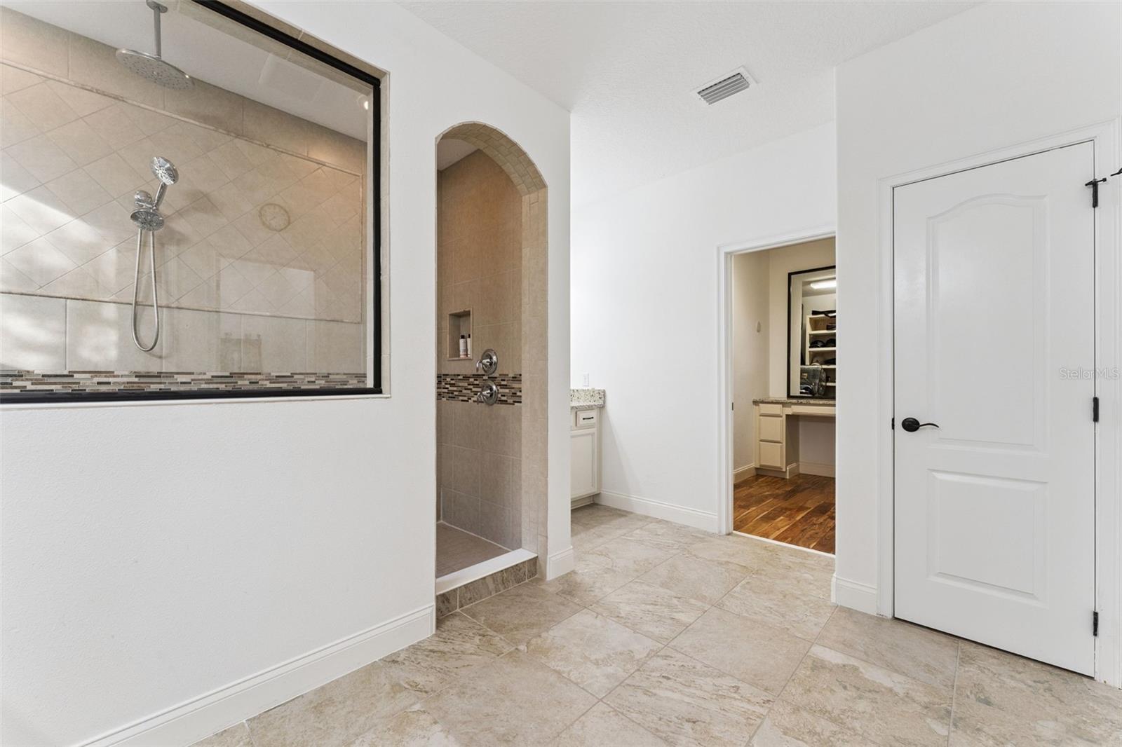 WINDSTONE - Residential