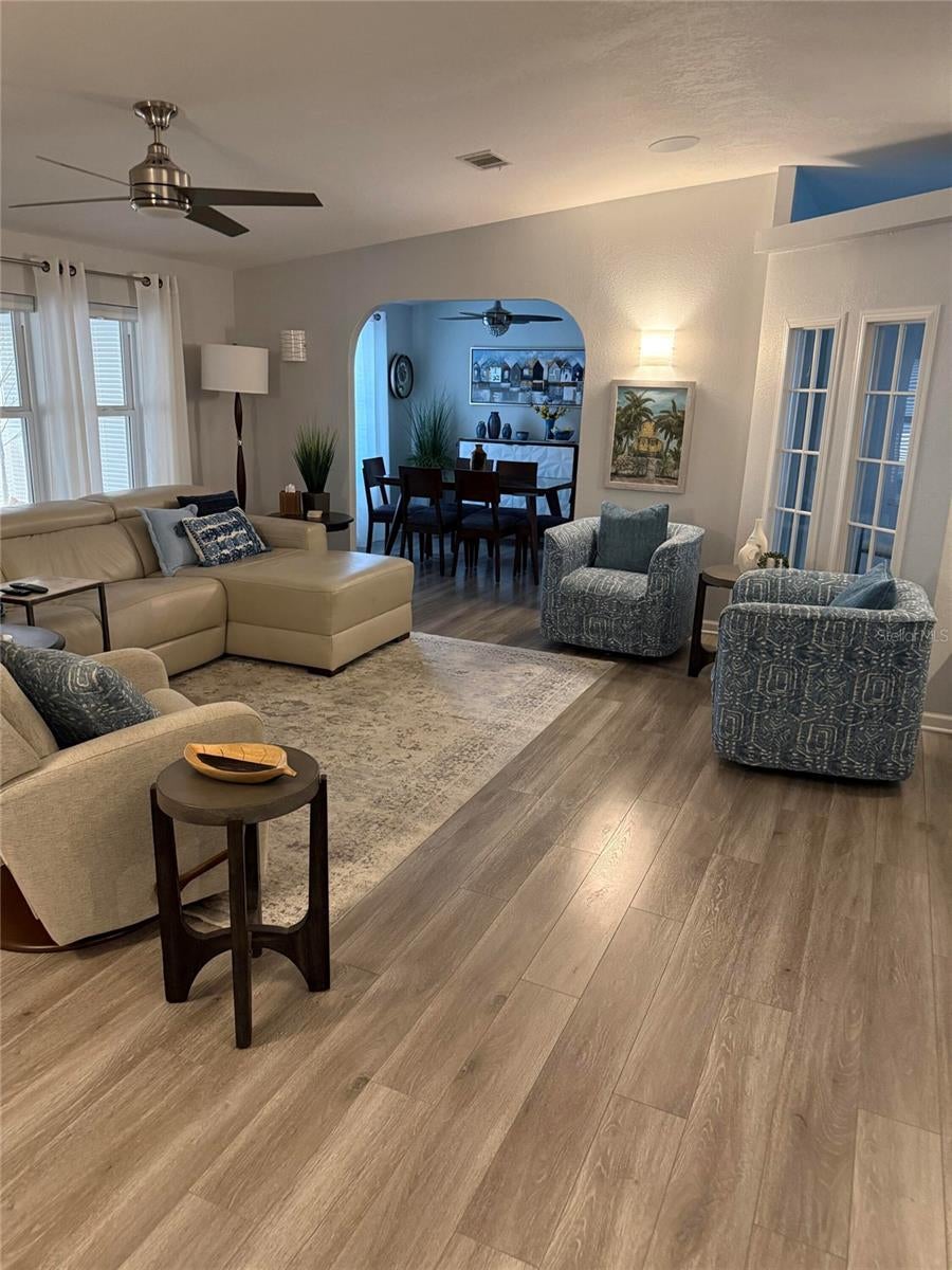 5109 8TH B STREET E, BRADENTON, FL, 34203 4 5109 8TH B STREET E