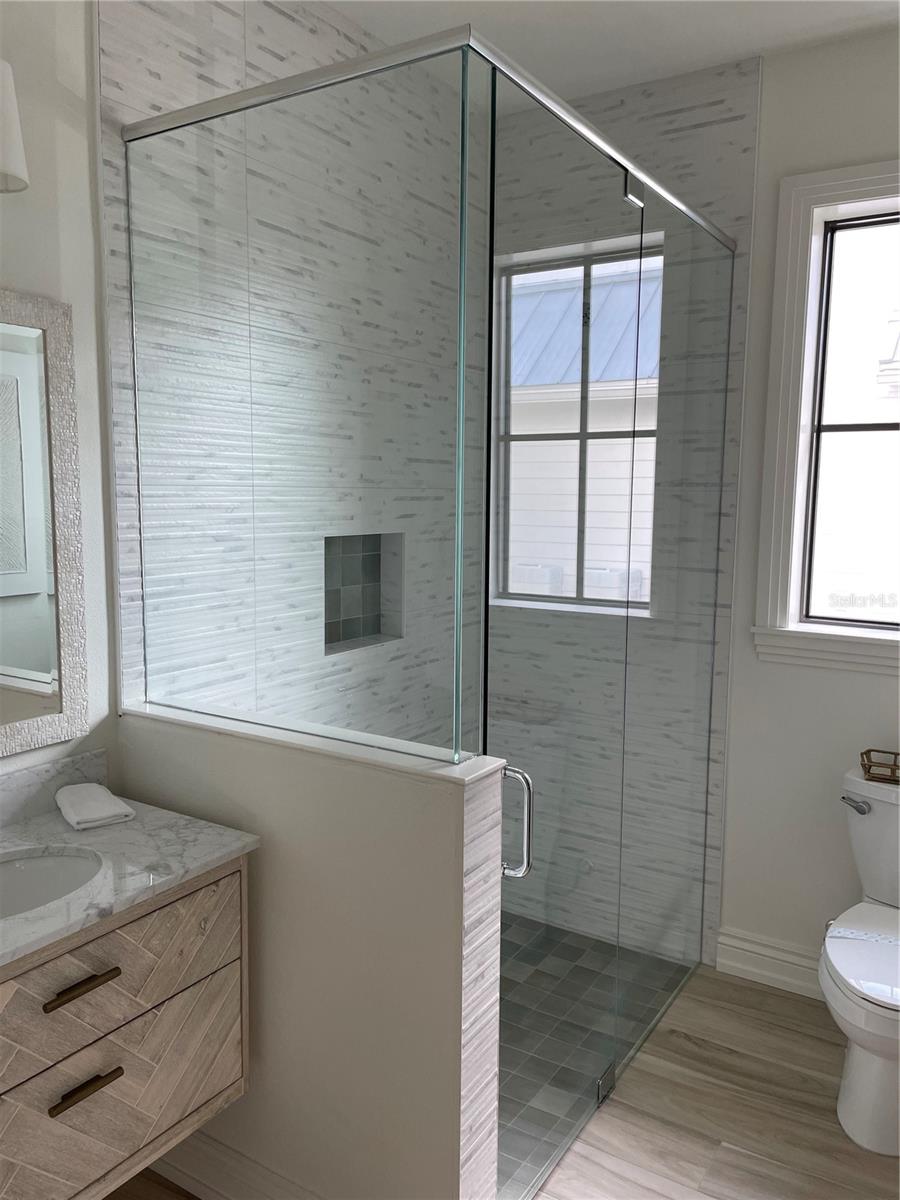 LIDO BEACH DIV B - Residential