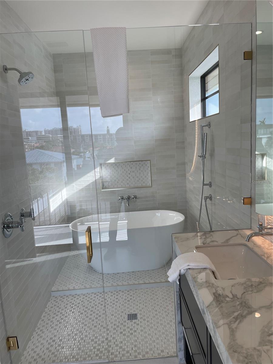 LIDO BEACH DIV B - Residential