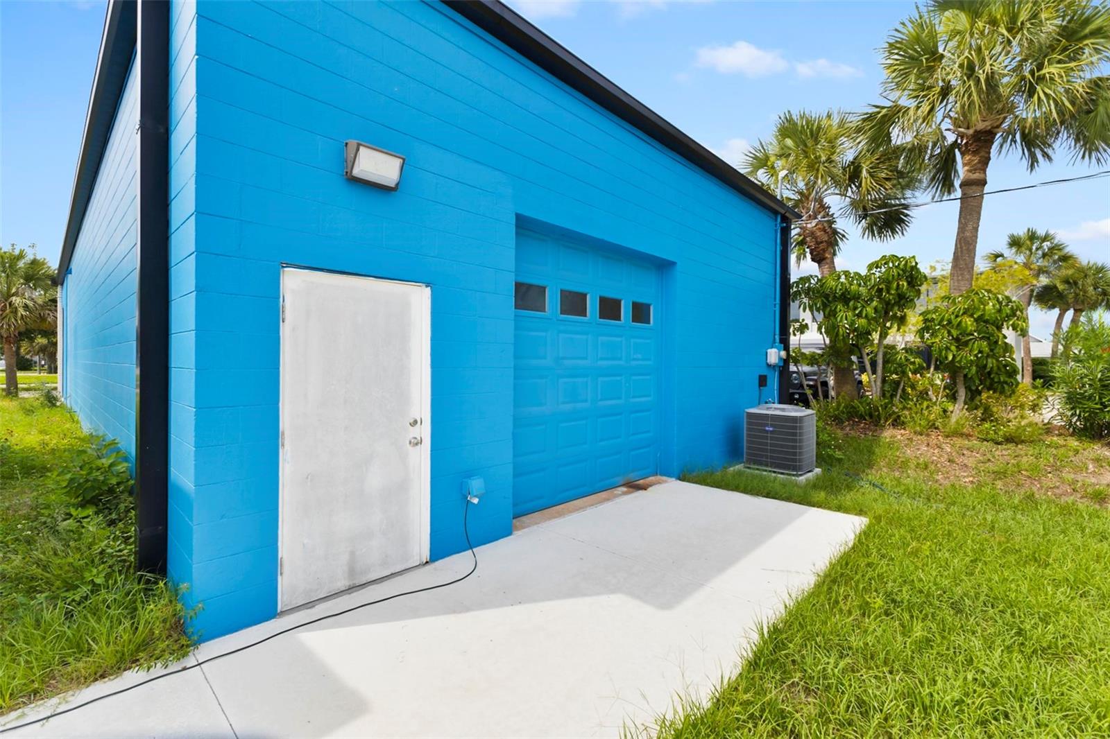 BUENA VISTA SHORES - Commercial Sale