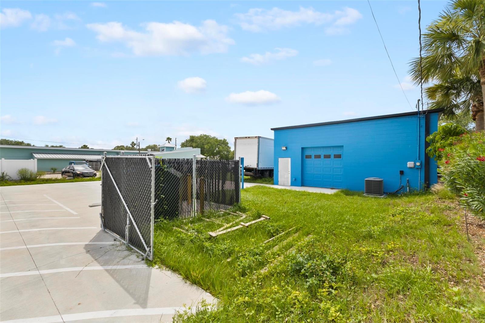 BUENA VISTA SHORES - Commercial Sale