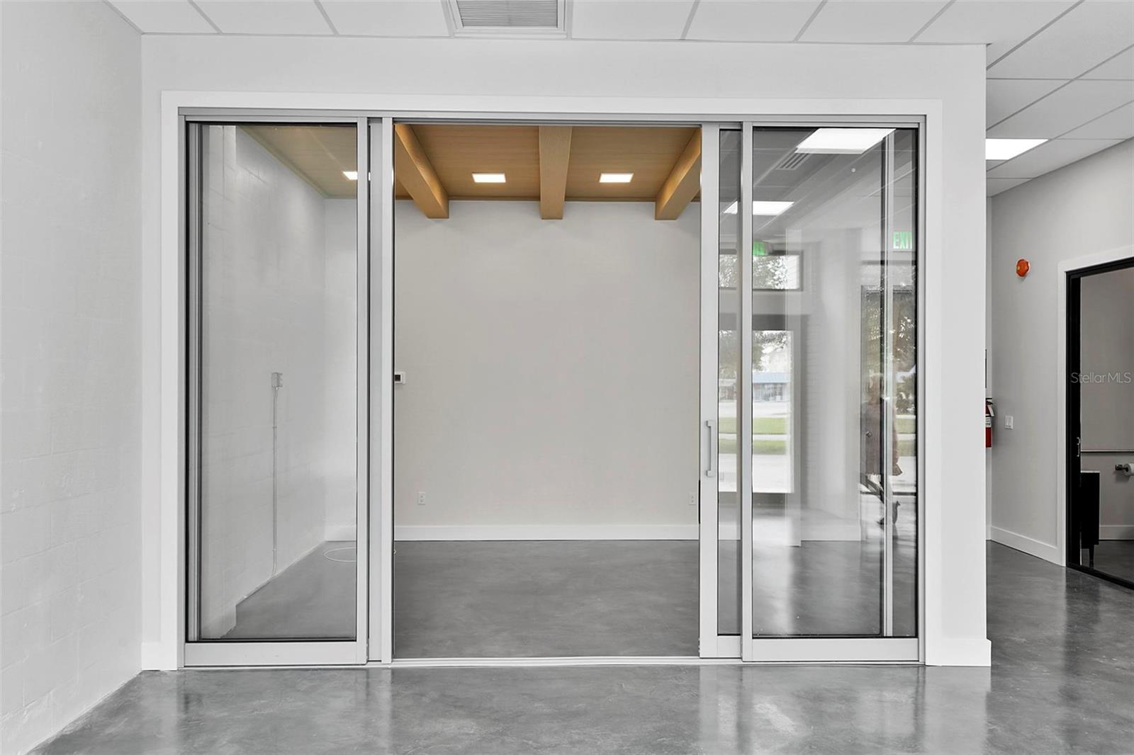 BUENA VISTA SHORES - Commercial Sale