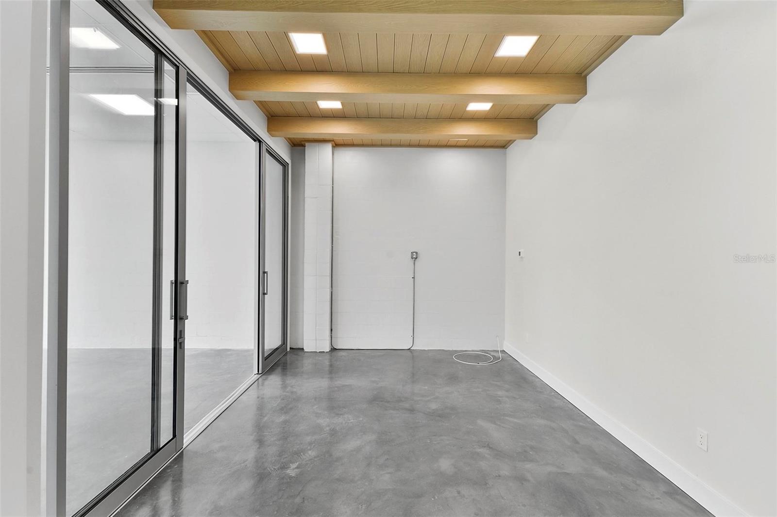 BUENA VISTA SHORES - Commercial Sale