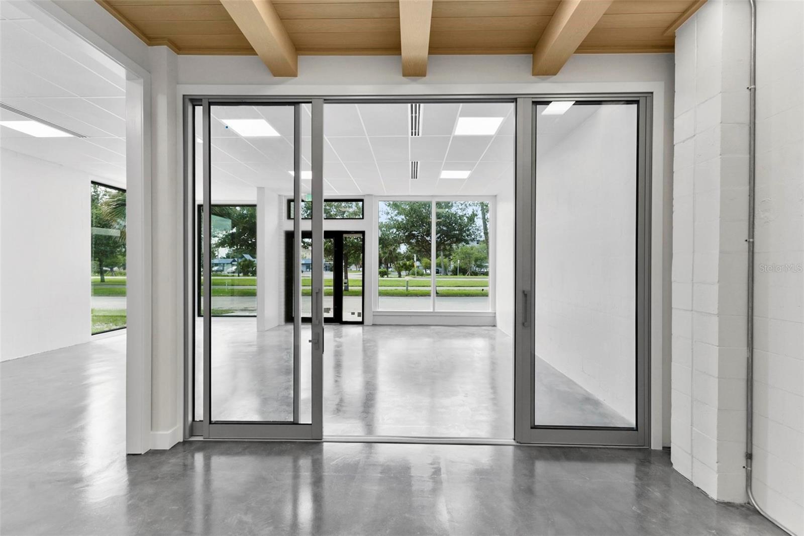 BUENA VISTA SHORES - Commercial Sale