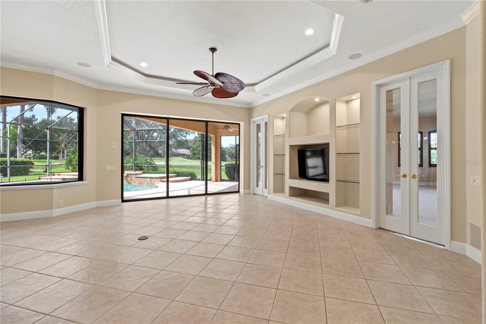 LAKEWOOD RANCH COUNTRY CLUB VILLAGE V&W - Residential Lease