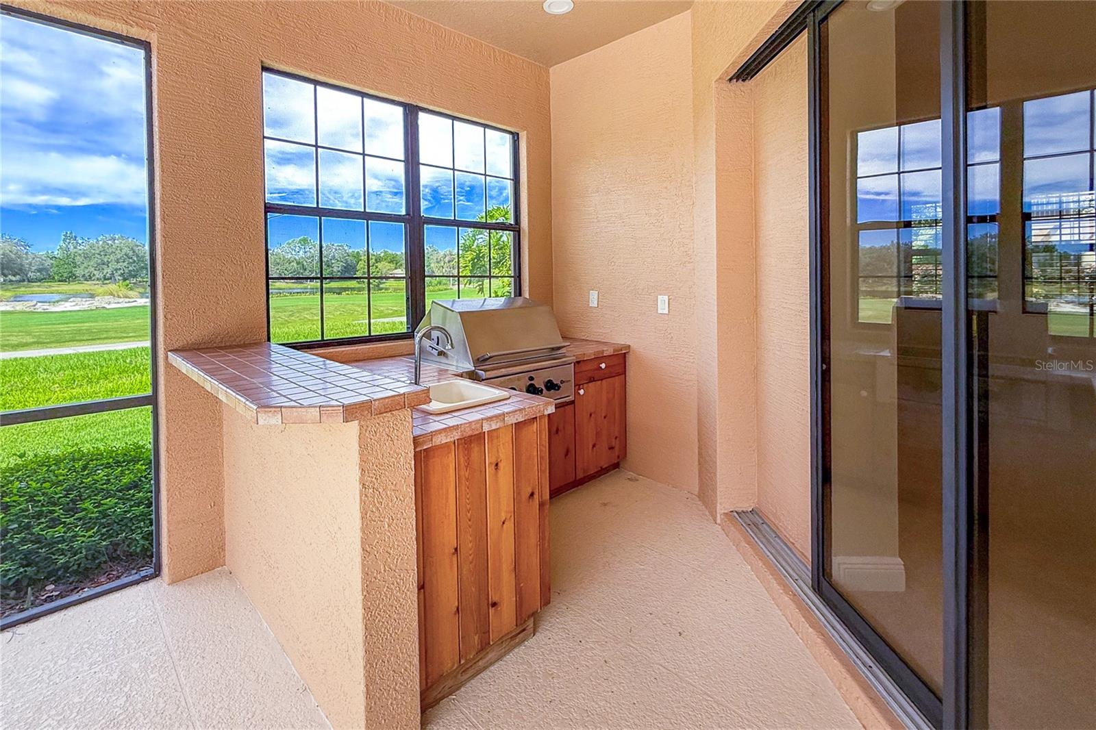 LAKEWOOD RANCH COUNTRY CLUB VILLAGE V&W - Residential Lease