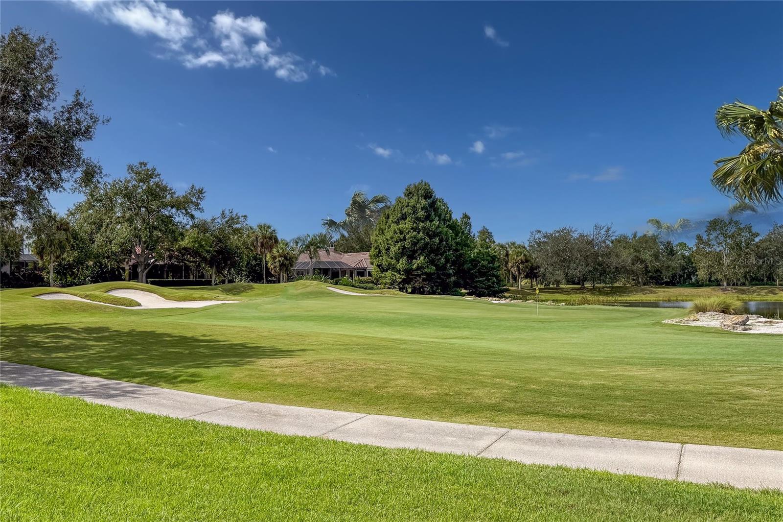 LAKEWOOD RANCH COUNTRY CLUB VILLAGE V&W - Residential Lease