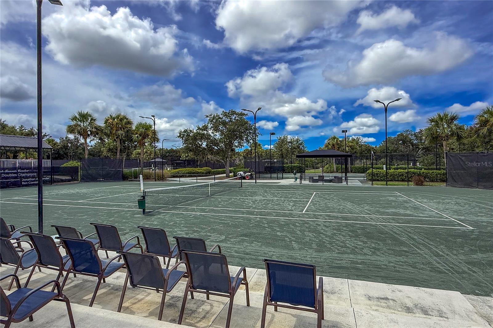 LAKEWOOD RANCH COUNTRY CLUB VILLAGE V&W - Residential Lease