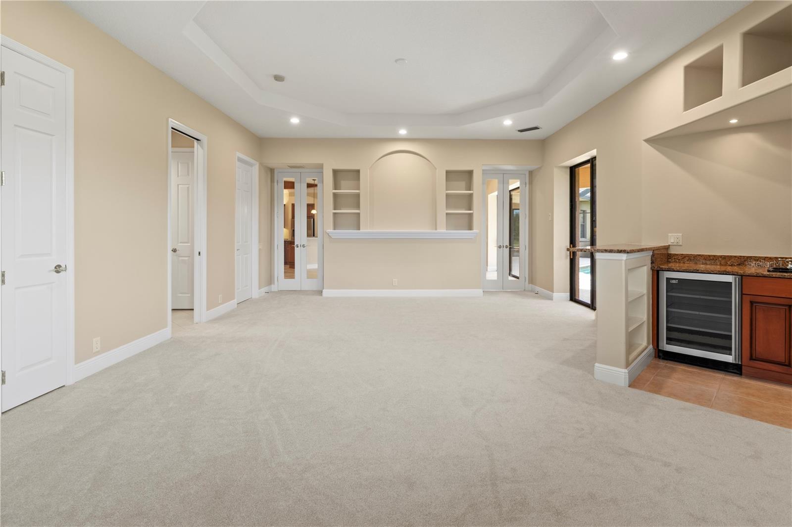 LAKEWOOD RANCH COUNTRY CLUB VILLAGE V&W - Residential Lease