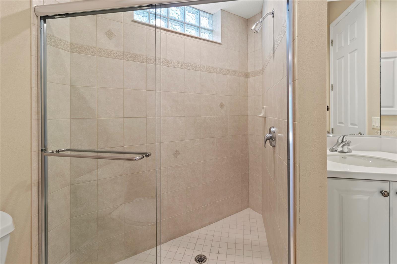 LAKEWOOD RANCH COUNTRY CLUB VILLAGE V&W - Residential Lease