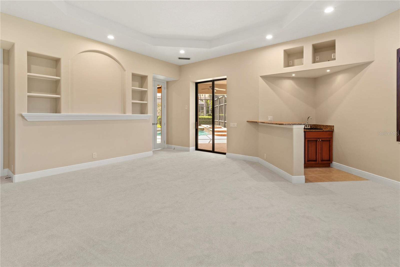 LAKEWOOD RANCH COUNTRY CLUB VILLAGE V&W - Residential Lease