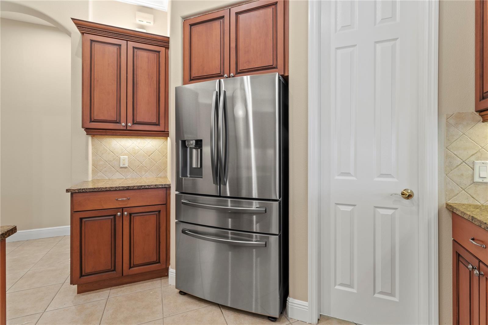 LAKEWOOD RANCH COUNTRY CLUB VILLAGE V&W - Residential Lease