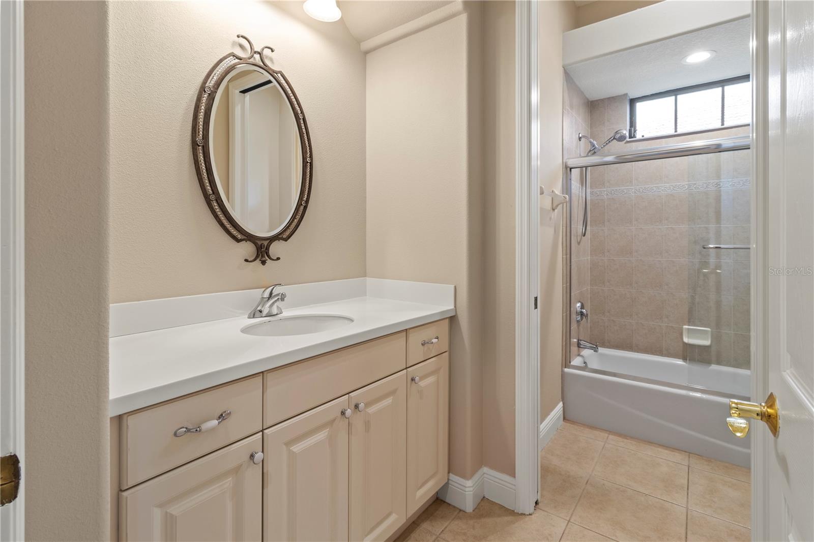 LAKEWOOD RANCH COUNTRY CLUB VILLAGE V&W - Residential Lease