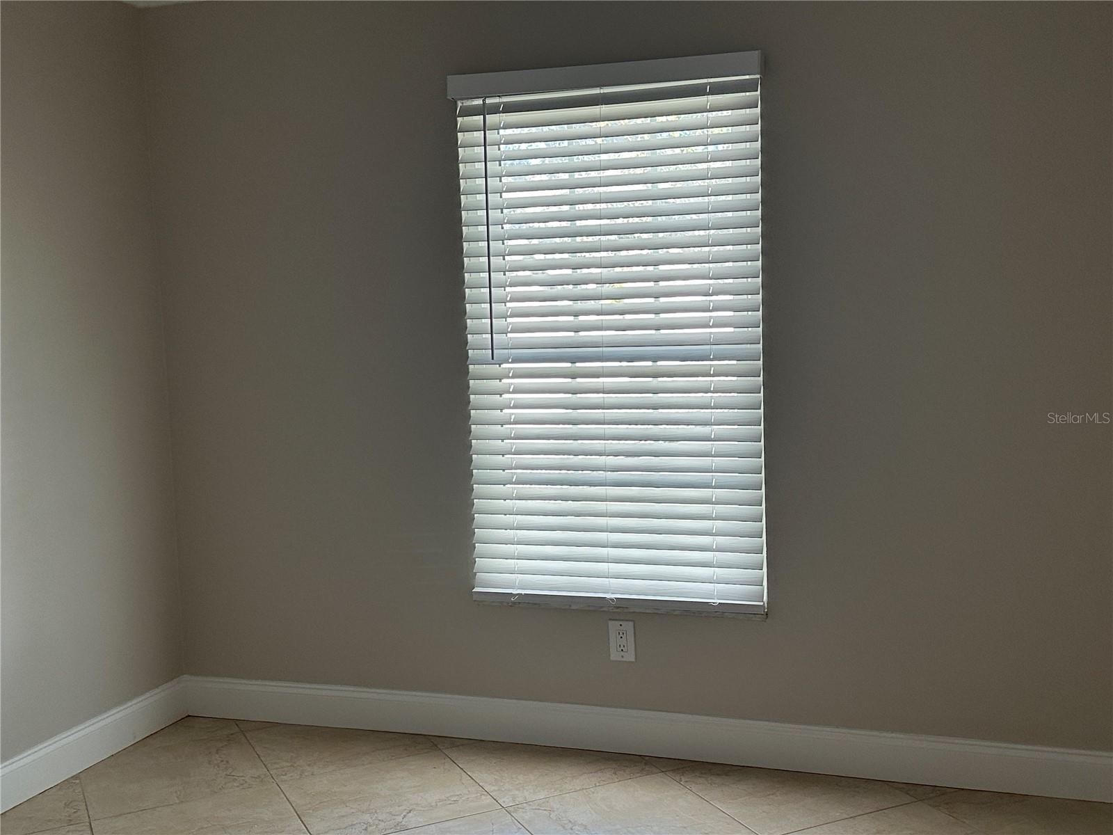 SUN KETCH CONDO - Residential Lease