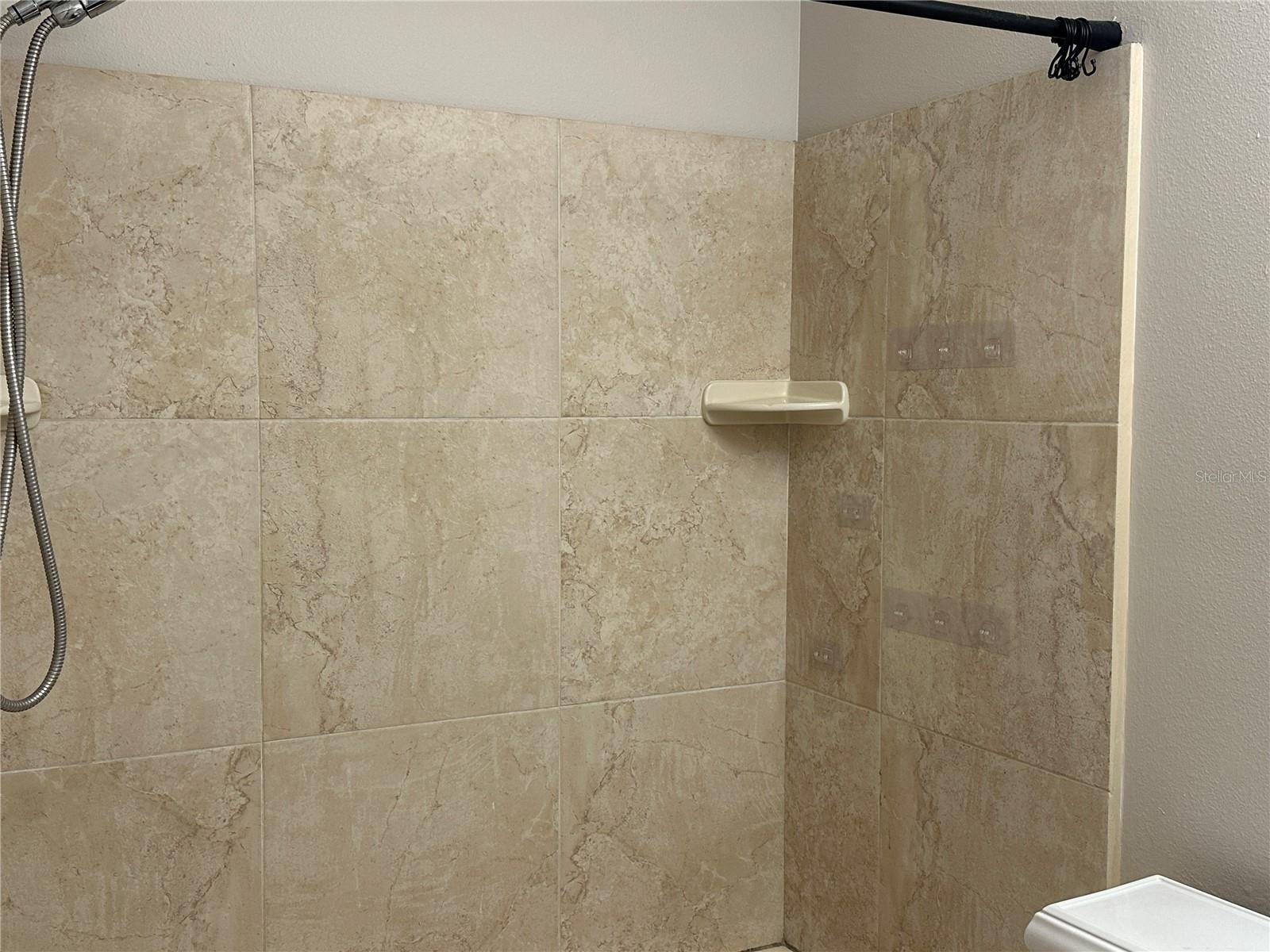 SUN KETCH CONDO - Residential Lease