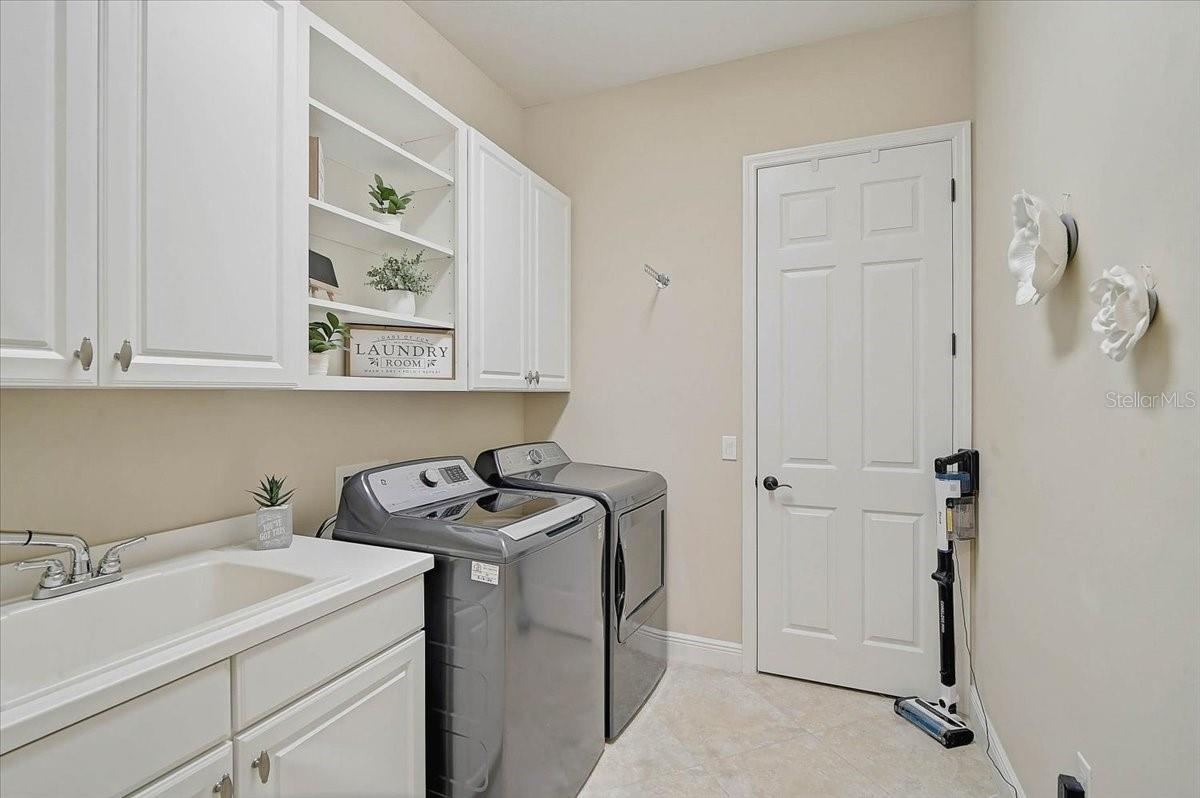 COUNTRY CLUB EAST AT LAKEWOOD RANCH SS - Residential