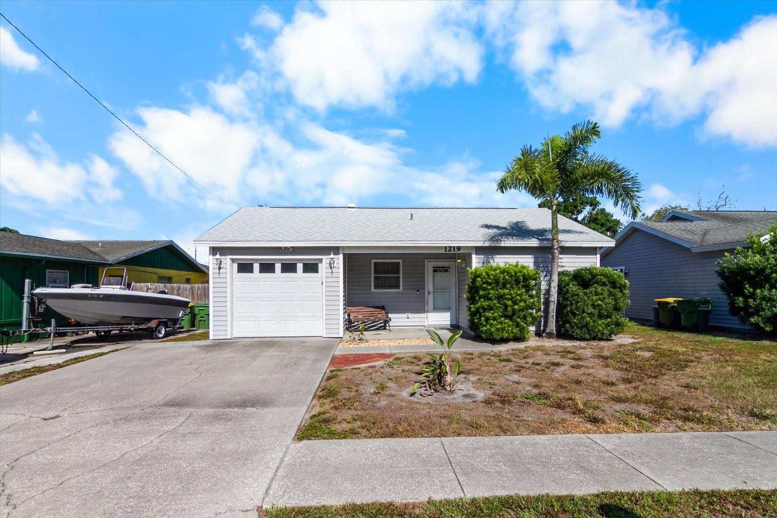 1219 MACKERAL AVENUE
