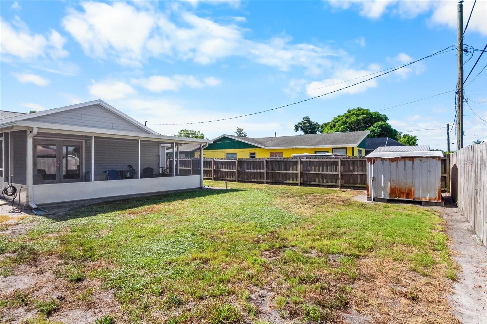 1219 MACKERAL AVENUE