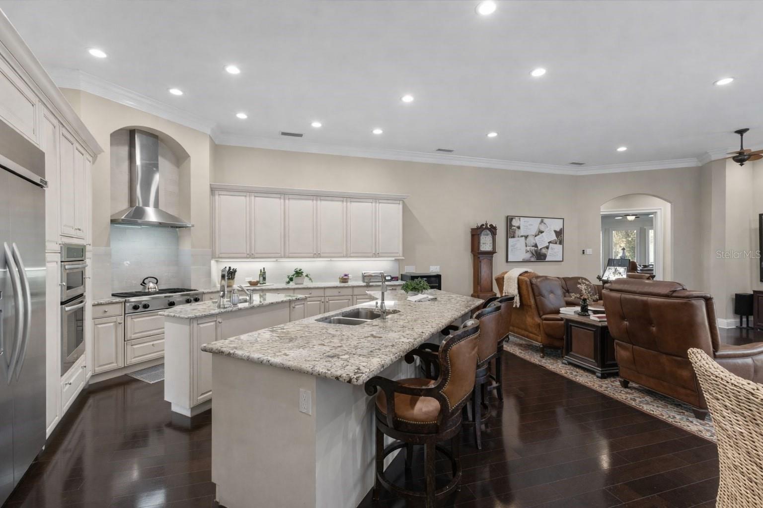 WATERCHASE PH 4 - Residential