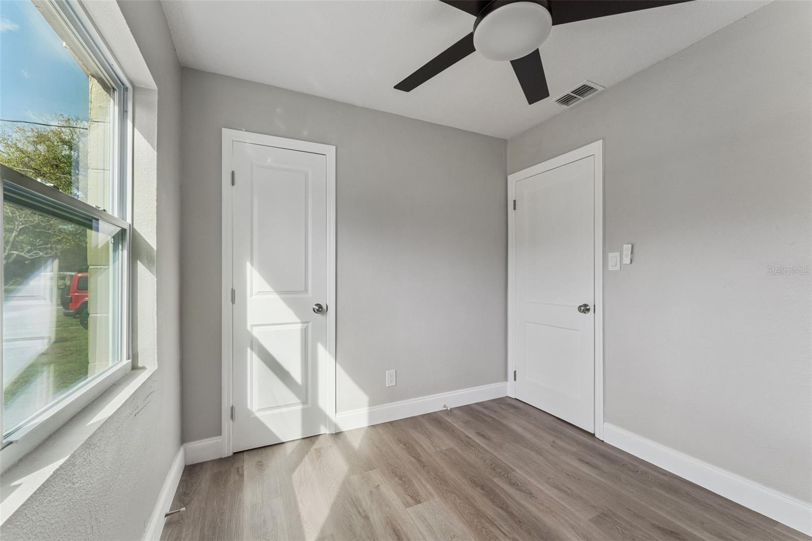 AZALEA PARK REP - Residential