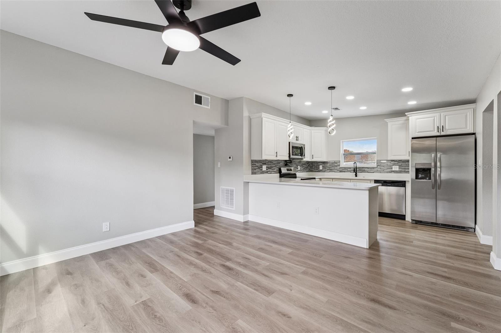 AZALEA PARK REP - Residential