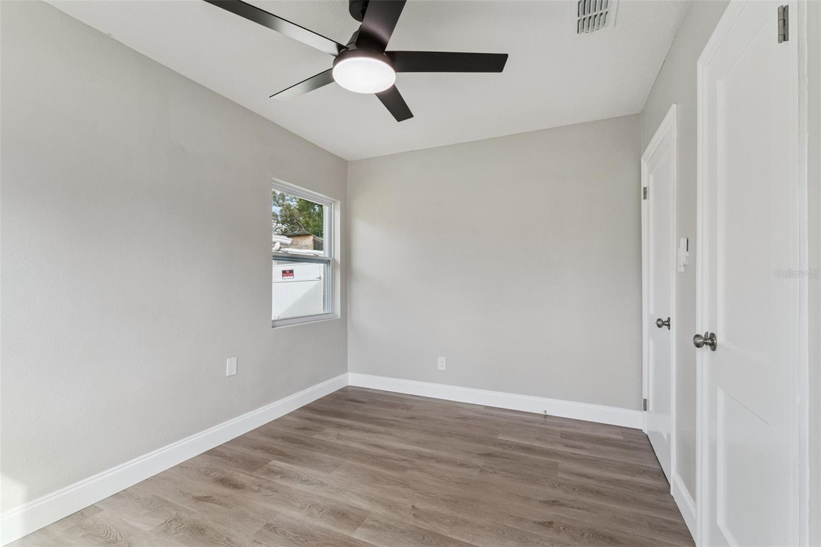 AZALEA PARK REP - Residential