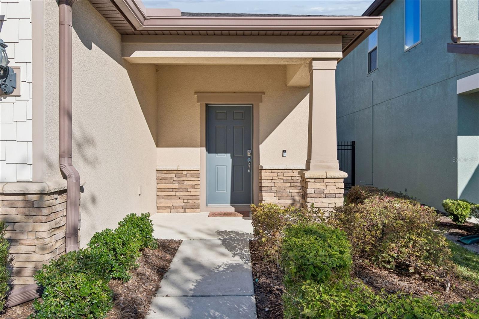 5340 FALLEN LEAF DRIVE