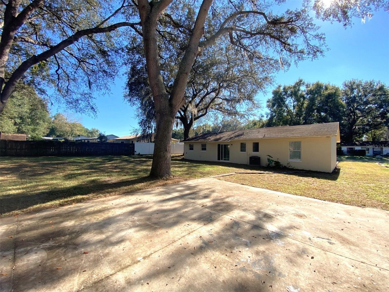 LAKEVIEW HILLS - Residential